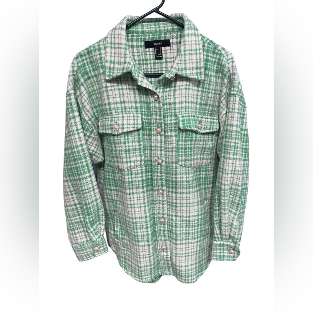 Forever 21 Green and Cream Plaid Shacket w/Pearl Accent Buttons-Size Medium